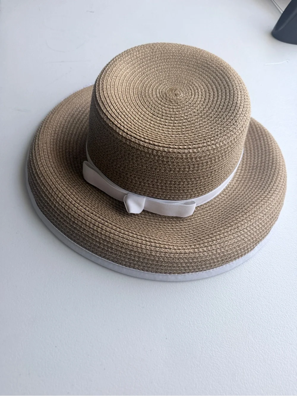 Eric Javits Straw Hat UPF 50+ Packable Sun Hat Tan White Trim Designer Summer - Picture 3 of 9
